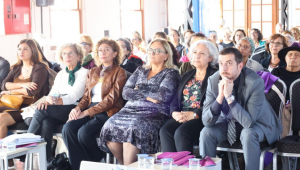 İzmir, kadınların katılımıyla güçleniyor 