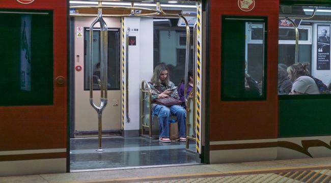 İzmir Metrosu’nda kesintisiz iletişim dönemi başladı