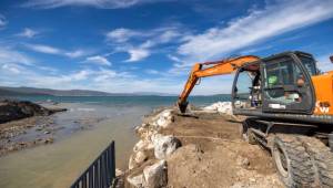 Yarımada’daki derelerden 100 bin ton malzeme çıkarıldı