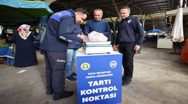 Buca’nın pazar yerlerinde tartı kontrol noktaları kuruluyor 