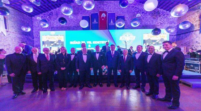 EGİAD yeni yaşını ve yeni yılı birlikte kutladı