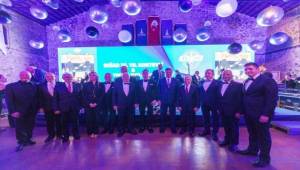 EGİAD yeni yaşını ve yeni yılı birlikte kutladı