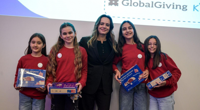 Geleceğin mühendis kızları, yaratıcılığı teknolojiyle buluşturdu