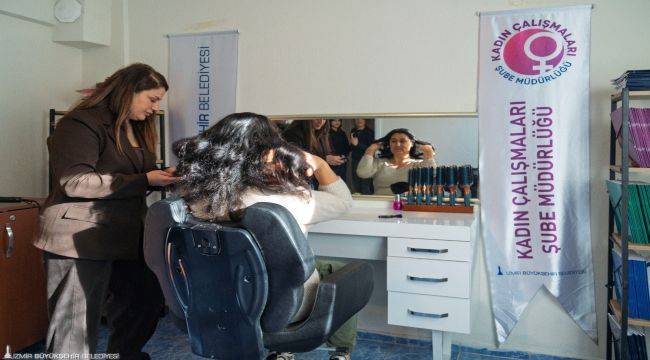 İzmir’de kadınlar için Güçlenme Durakları var