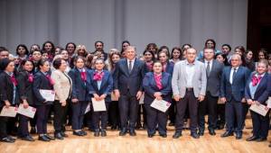 İzmir’den dünyaya “eşitlik” dersi