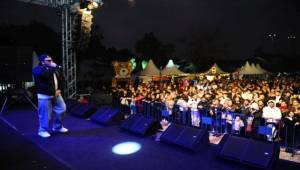 Karşıyaka Yeni Yıl Festivali’nde Anıl Piyancı coşkusu!