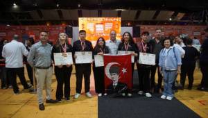 Uluslararası Gastronomi Buluşmasında İzmir'in Meslekî Eğitim Zaferi