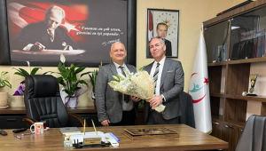 Başkan adayından anlamlı bağış