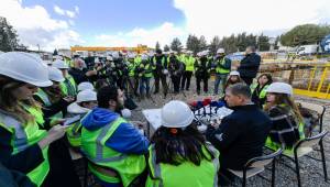 Başkan Tugay: Bekleyen altyapı kredileri İzmir’in canını yakıyor