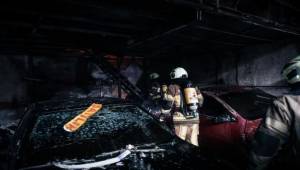 Buca’da depo yangını kısa sürede söndürüldü