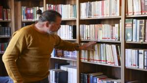 Cumhuriyet Kütüphanesi araştırmacıların uğrak noktası oldu