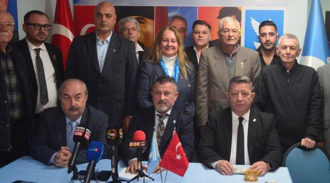 DSP İzmir İl Başkanı Kocabıyık’tan CHP’li belediyelere “üst yönetim” tepkisi
