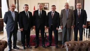 DSP İzmir Yönetiminden Vali Elban’a Ziyaret