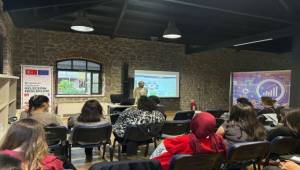 İzmir’in Meslek Fabrikası iş, aş, umut üretiyor