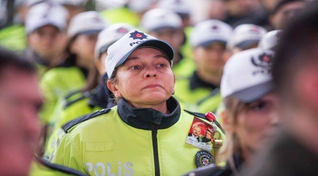 İzmir’in şehitleri Fethi Sekin ve Musa Can unutulmadı