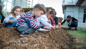 Karşıyaka ‘Yeşil Bayrak’ yolunda