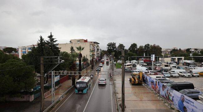 Özmen Caddesi’nde yeni altyapı yağmur sınavını geçti
