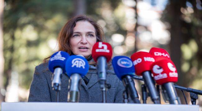 Zübeyde Hanım’a duygusal anma