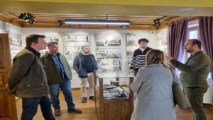 Ayvalık Alan Başkanlığı Ekibinden Burhaniye Kent Arşivi’ne Ziyaret