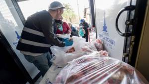 İftar bereketi Büyükşehir’in aşevinden sofralara uzanıyor