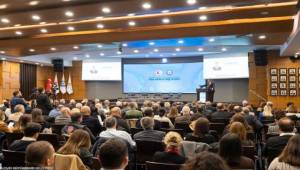 Başkan Tugay’dan sağlık turizminde ortak akıl çağrısı