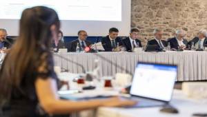 Başkan Tugay: Enerji güvenliği için şehirler kendi sistemlerini kurmalı