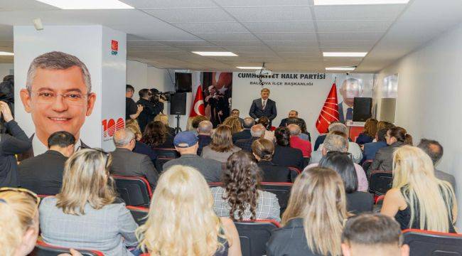 Başkan Tugay teşekkür turuna Balçova’da devam etti