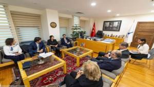 İzmir’in Fransa şehirleriyle bağı güçleniyor