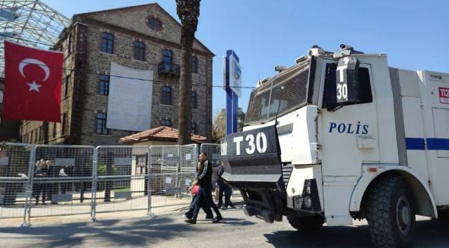  Meslek Fabrikası’nın abluka altına alınmasına tepkiler sürüyor