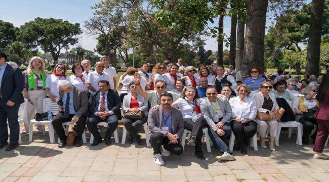 3. Yaş Üniversiteleri Şenliği, gençlik enerjisi yaydı