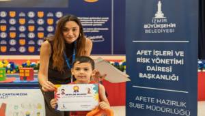 İzmir’de afet farkındalığı küçük yaşta kazandırılıyor