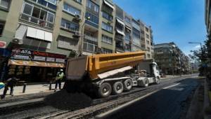Balçova Ata Caddesi tamamen yenileniyor