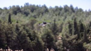 Kaçak moloz dökenlere dronlu takip