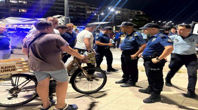 Karantina Parkı’nda izinsiz seyyar satışa ortak denetim